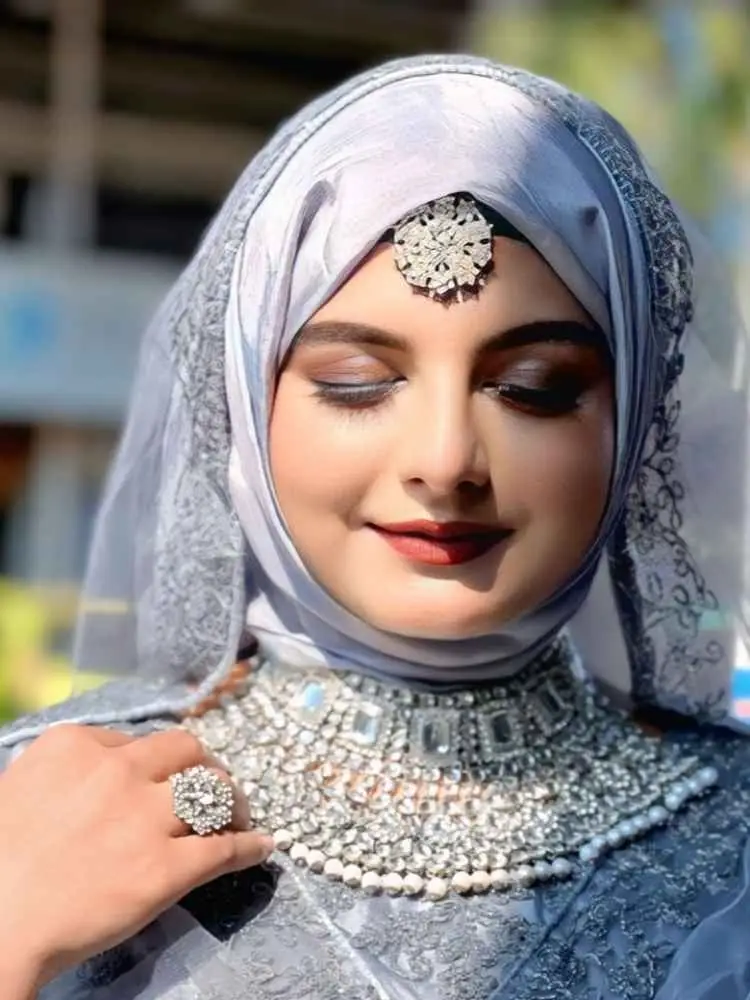 Work by Ishal Makeover