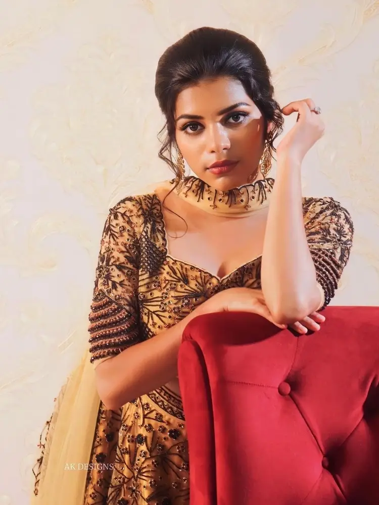 Akhivasanth Makeupartist_19