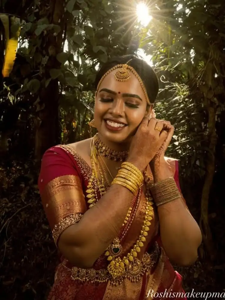 Roshis Makeup Manthra_3